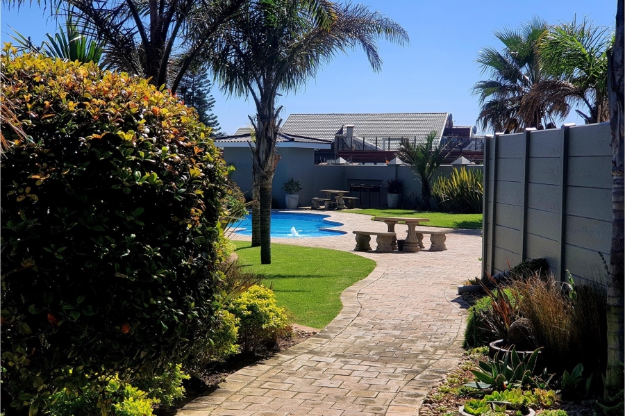 3 Bedroom Property for Sale in Diaz Beach Western Cape